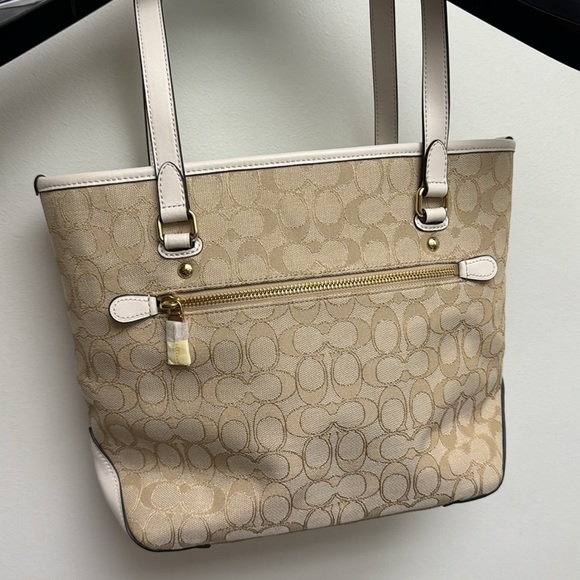 Authentic Coach natural/nude leather canvas F58282 signature tote almost new - Picture 3 of 9